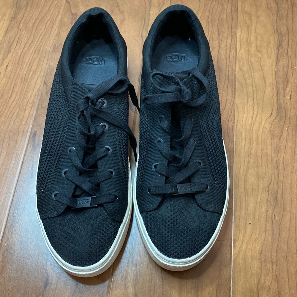 Ugg Women's Zilo Knit Black Lace Up Sneaker Shoes Sz 11